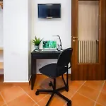 Casa Elisabetta Shortlets Apartment *