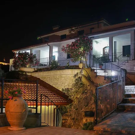 Casa Elisabetta Shortlets Appartamento Caposele