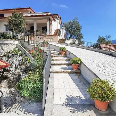 Casa Elisabetta Shortlets *