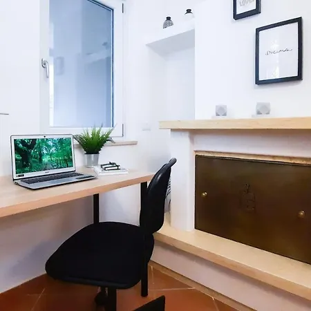 Apartment Casa Elisabetta Shortlets *